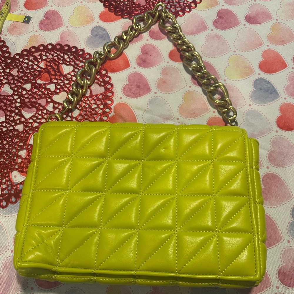 🌺🌺 ZARA QUiLTED HANDBAG 🌺🌺